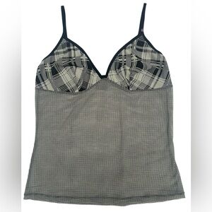 SCHIESSER UNCOVER Women’s V-neckline Plaid Pattern Tank Top Size: XL